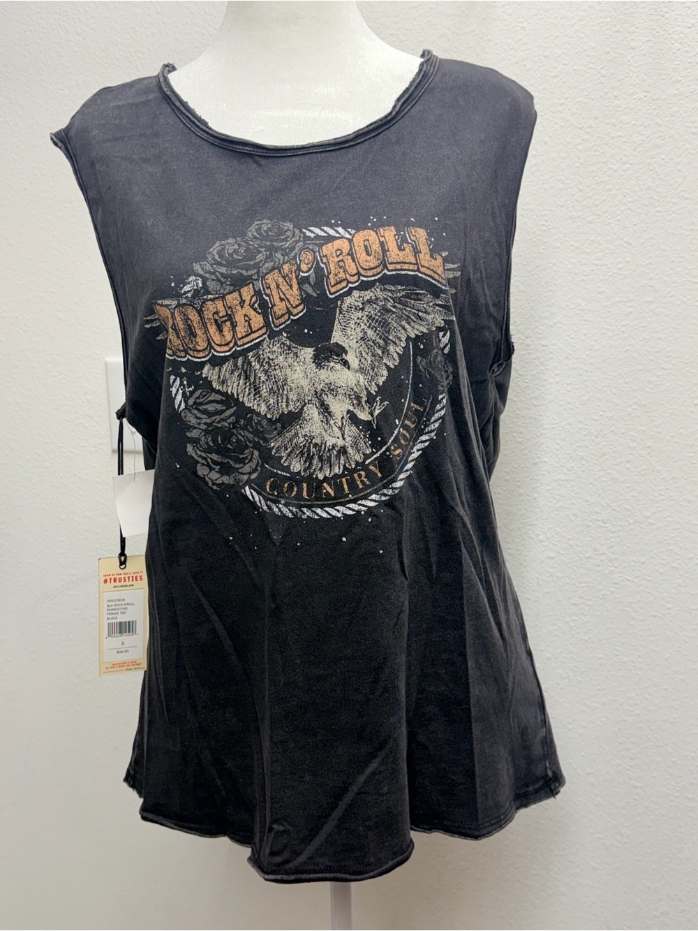 NWT Idyllwind black rocker muscle tee with rhinestones size small